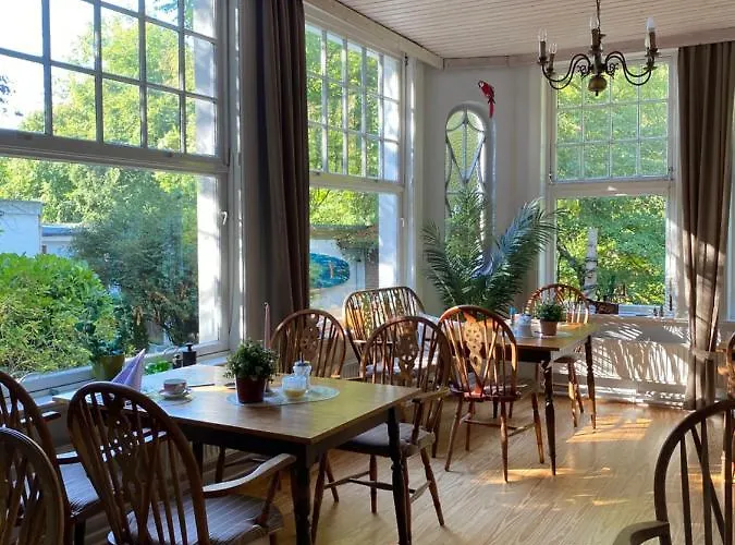 Hotell Im Steinbusch 2*